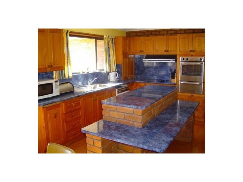 23 Hillcrest Avenue, Scarness QLD 4655