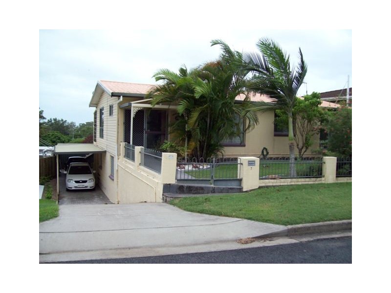 7 Jacaranda Drive, Torquay QLD 4655