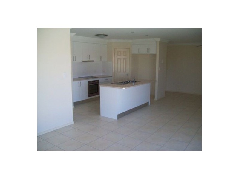 8 Whipbird Circuit, Hervey Bay QLD 4655