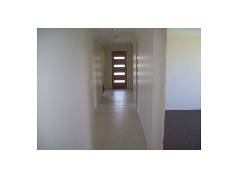 8 Whipbird Circuit, Hervey Bay QLD 4655