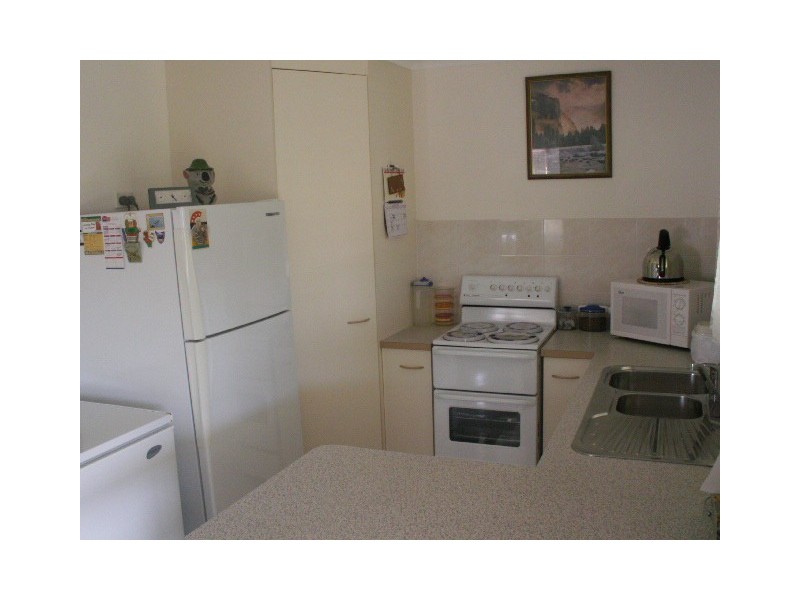 Point Vernon QLD 4655