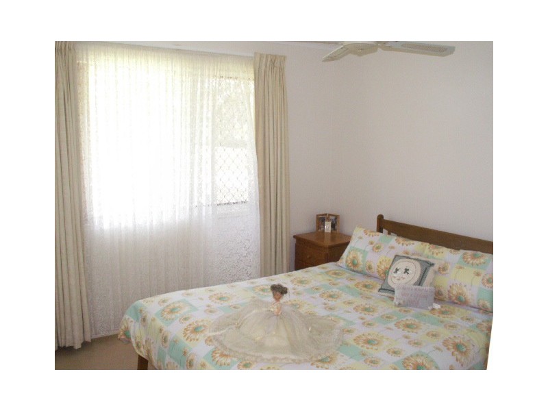 Point Vernon QLD 4655
