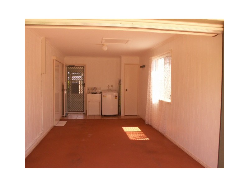 Point Vernon QLD 4655