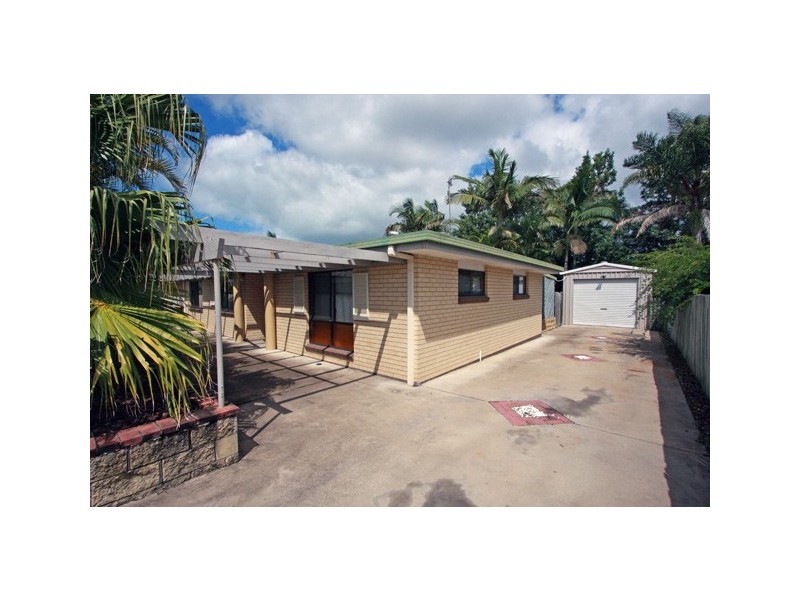 9 Southerden Street, Torquay QLD 4655