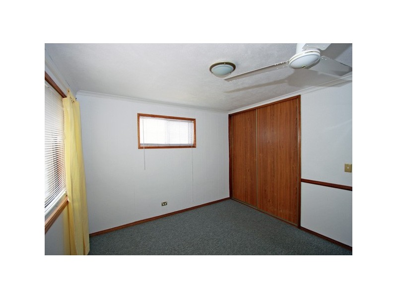 9 Southerden Street, Torquay QLD 4655