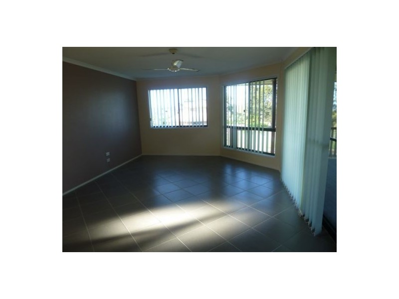 36 Foreshore Drive, Urangan QLD 4655