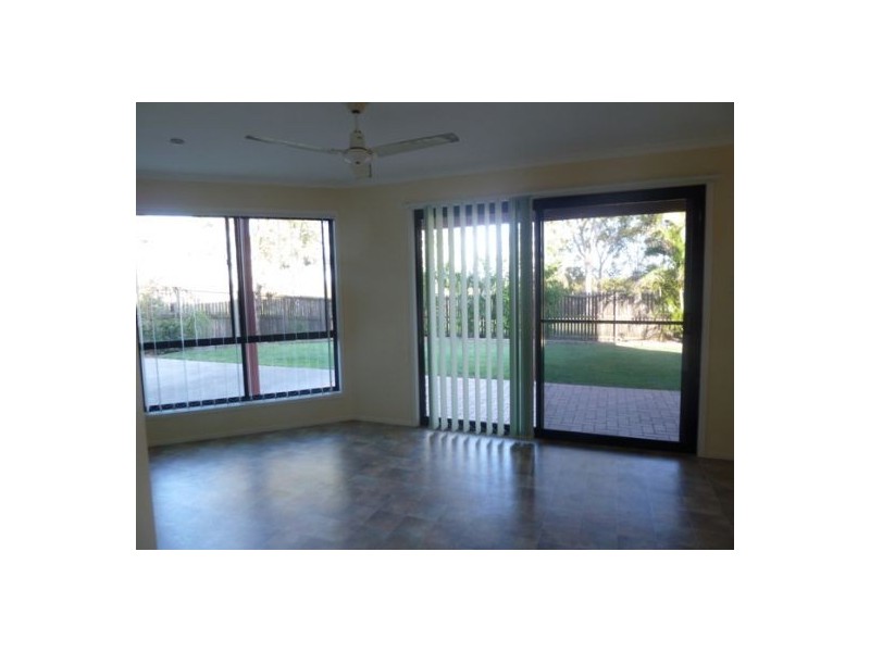 36 Foreshore Drive, Urangan QLD 4655