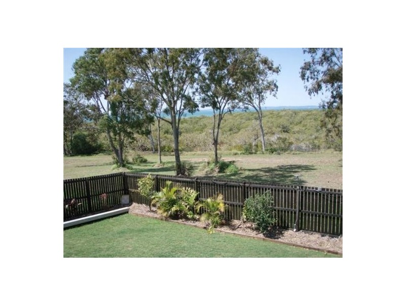 36 Foreshore Drive, Urangan QLD 4655