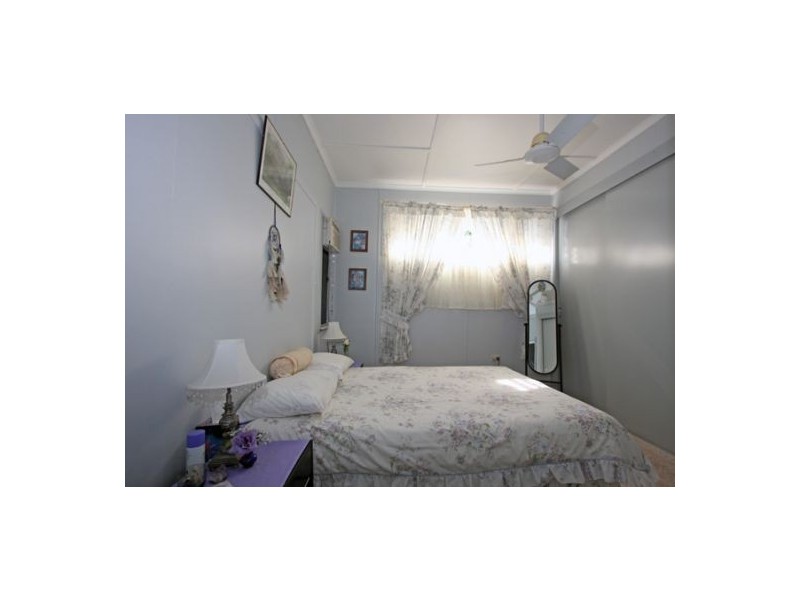 1 South Street, Urangan QLD 4655