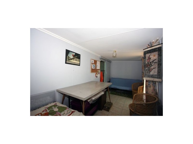 1 South Street, Urangan QLD 4655