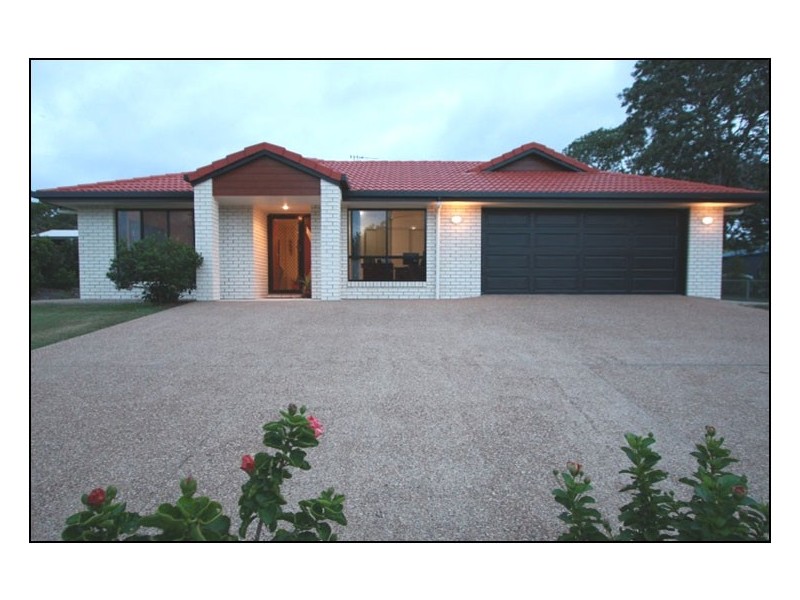 17 JIMILEE ST, Dundowran Beach QLD 4655