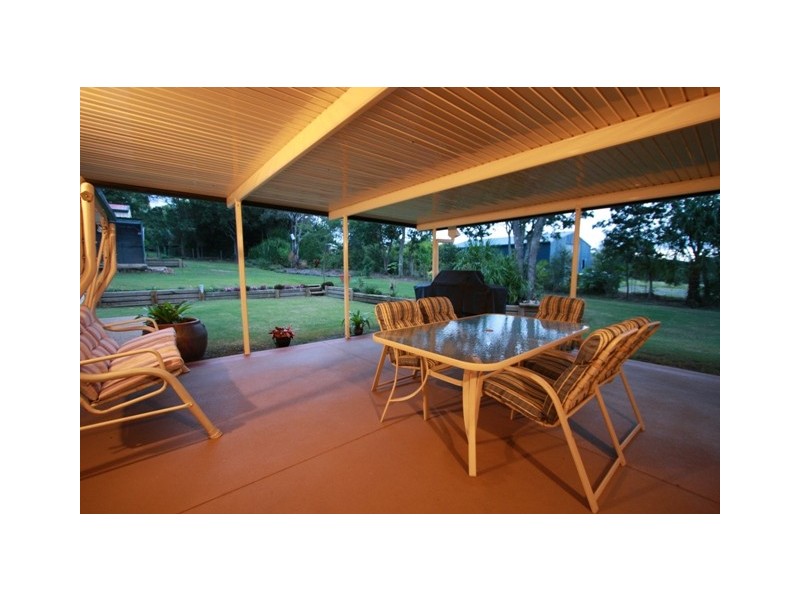 17 JIMILEE ST, Dundowran Beach QLD 4655