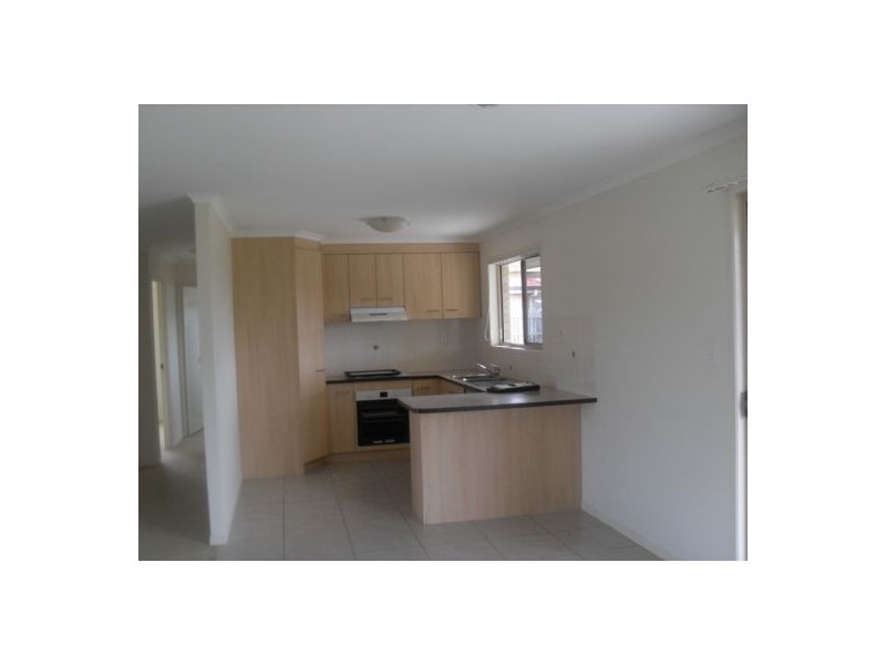 12 Joselyn Drive, Point Vernon QLD 4655