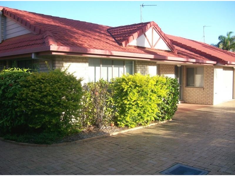 Unit 2, 146 Cypress Street, Urangan QLD 4655