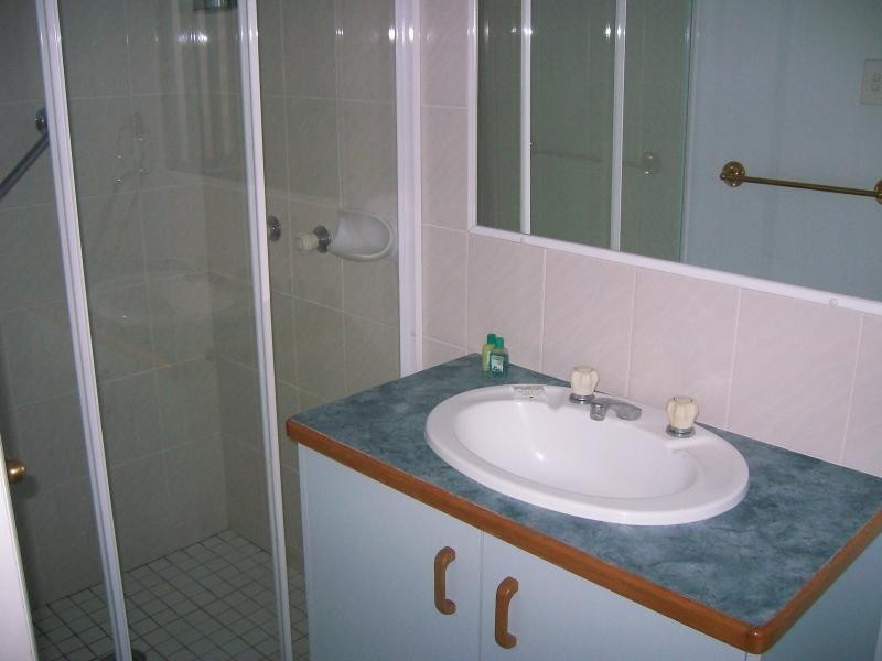 Unit 2, 146 Cypress Street, Urangan QLD 4655