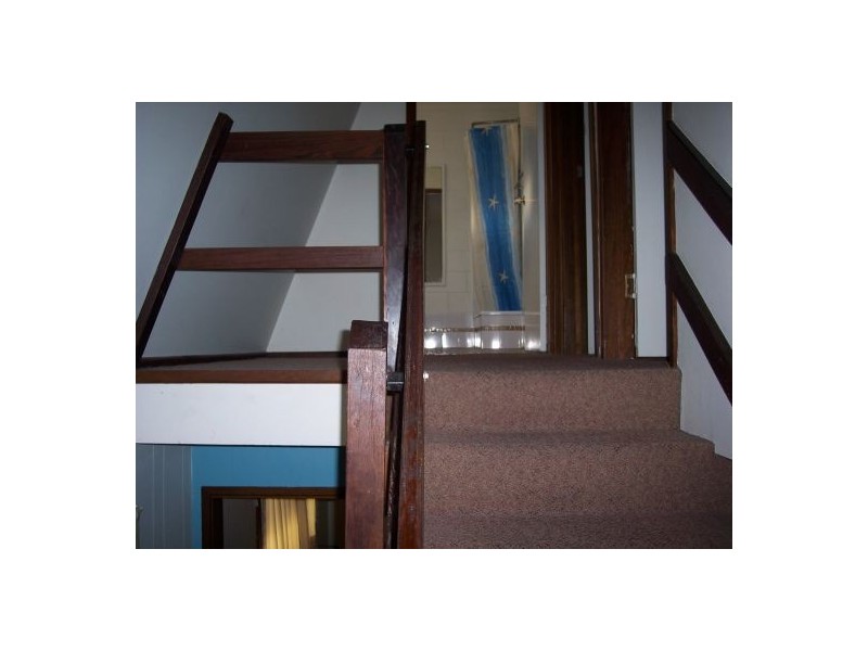 2/10 Hibiscus Street, Urangan QLD 4655