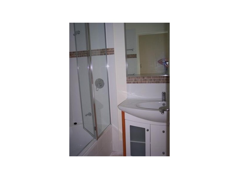 653-654 Seashells, The Esplanade, Urangan QLD 4655