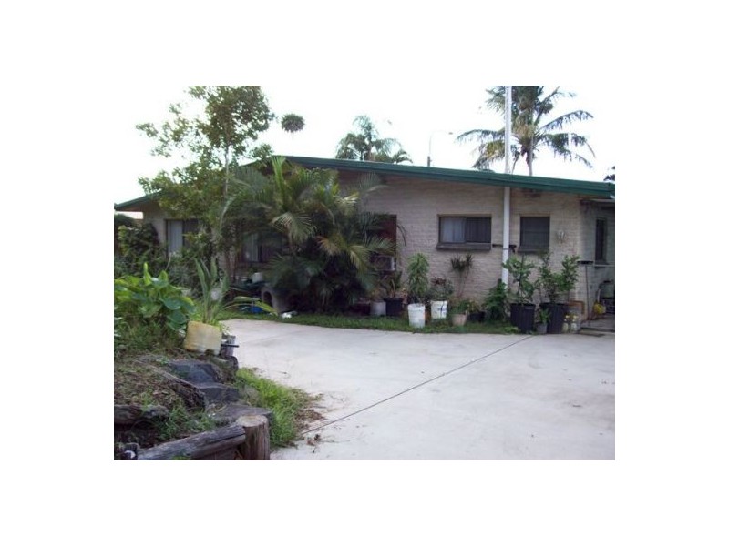 211 Boat Harbour Drive, Pialba QLD 4655