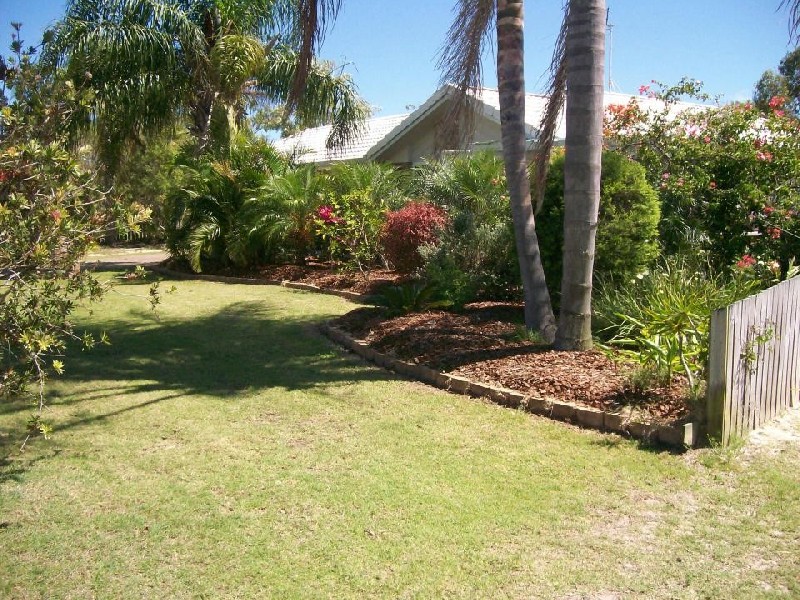 3 Shoreline Court, Urangan QLD 4655