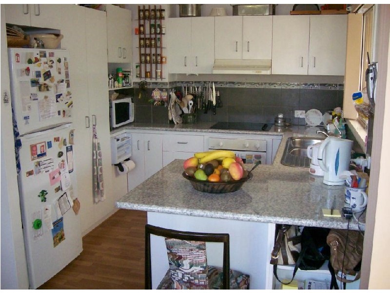 3 Shoreline Court, Urangan QLD 4655