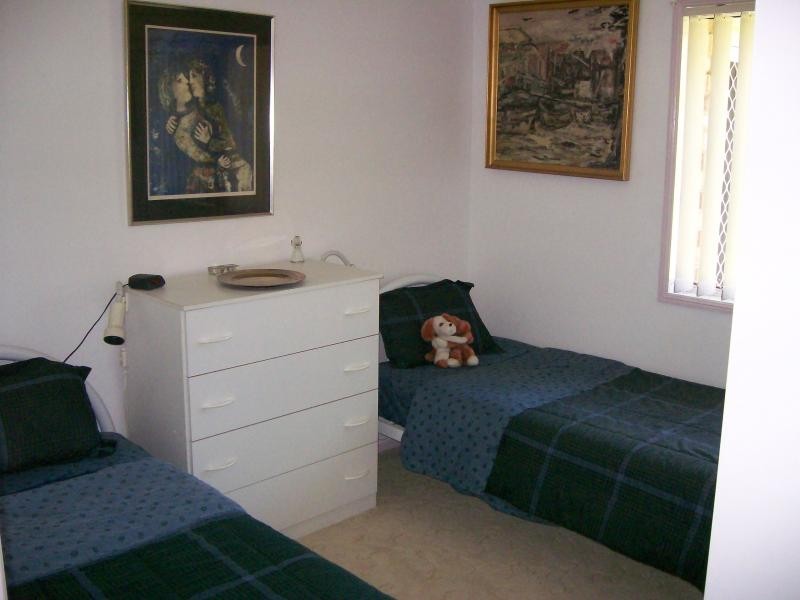 3 Shoreline Court, Urangan QLD 4655