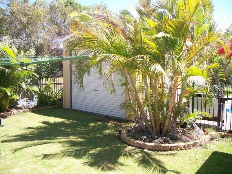 3 Shoreline Court, Urangan QLD 4655