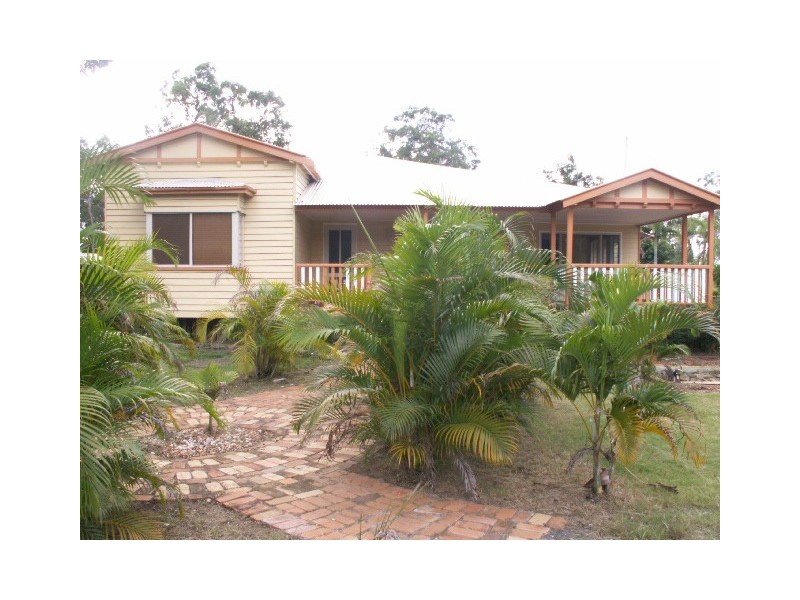 92 Toogoom Rd, Toogoom QLD 4655