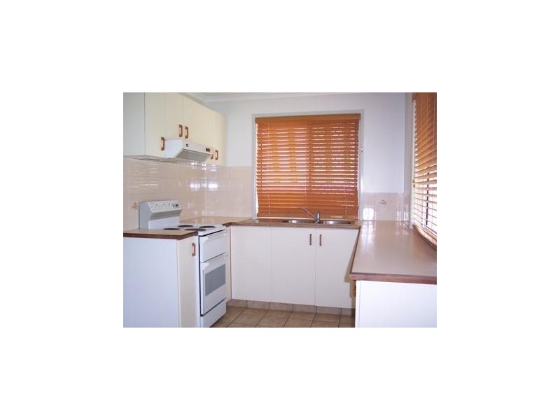 2/9 Wedge Street, Hervey Bay QLD 4655