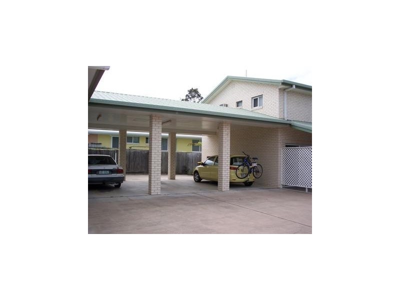 2/9 Wedge Street, Hervey Bay QLD 4655