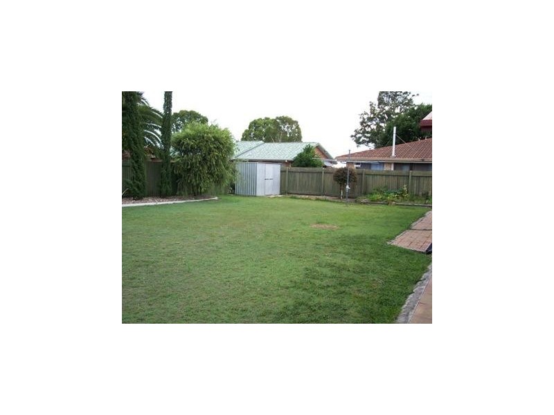 28 Galatea Street, Point Vernon QLD 4655