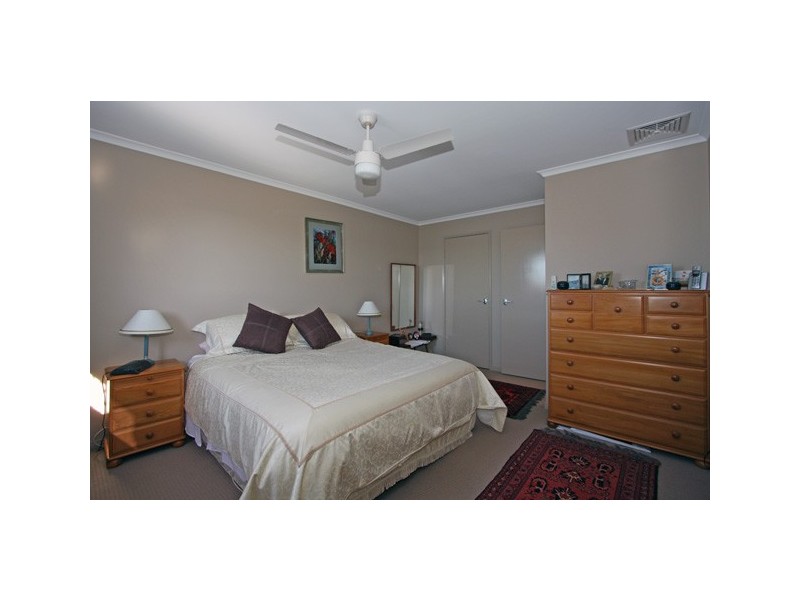 102 34 Elizabeth St, Urangan QLD 4655
