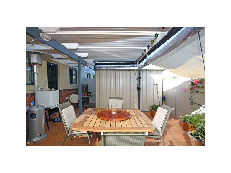 102 34 Elizabeth St, Urangan QLD 4655