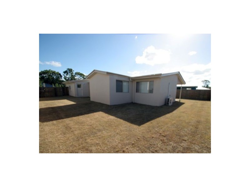 16 BRACKISH CRT, Toogoom QLD 4655