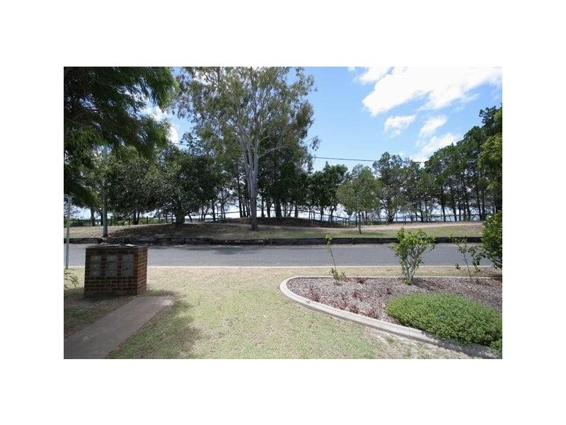 Urangan QLD 4655