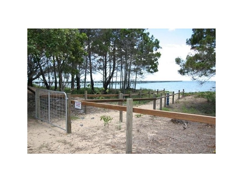 Urangan QLD 4655