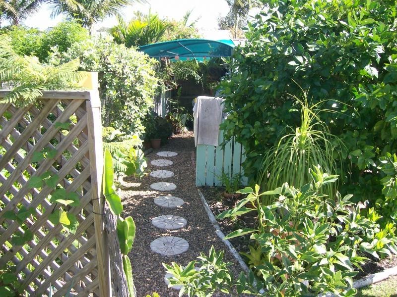 37 Bunker Avenue, Urraween QLD 4655