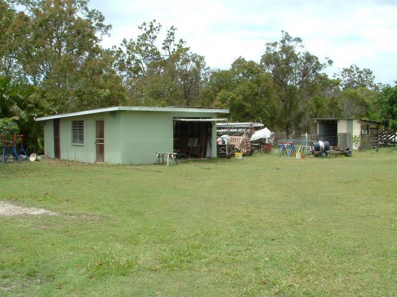 45 Shore Road West, Booral QLD 4655