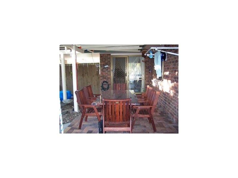 5 Honeysuckle Avenue, Hervey Bay QLD 4655