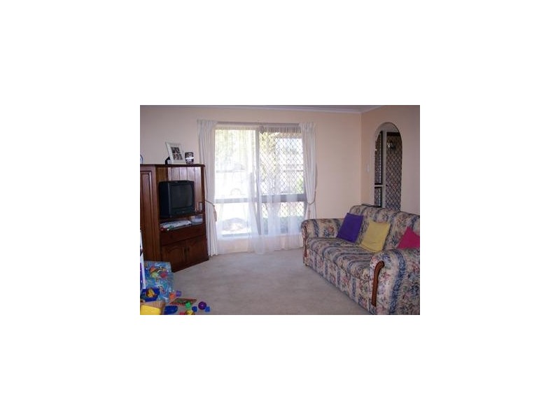 5 Honeysuckle Avenue, Hervey Bay QLD 4655