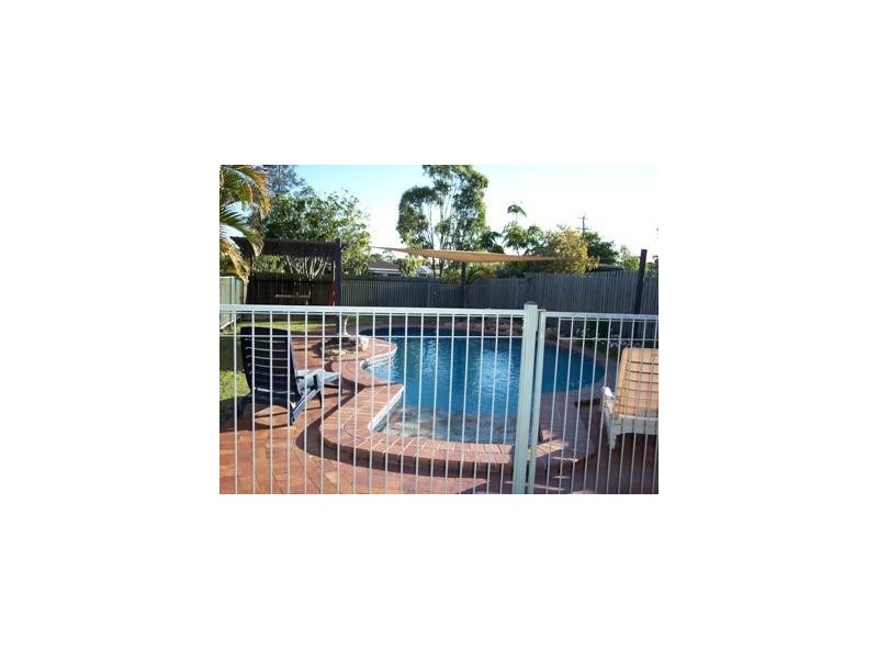 5 Honeysuckle Avenue, Hervey Bay QLD 4655