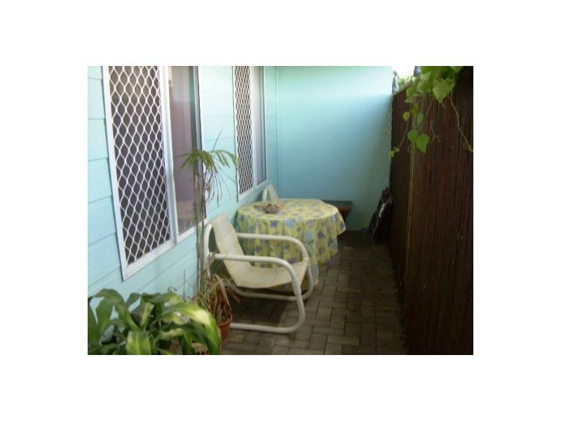1/274 Main Street, Kawungan QLD 4655