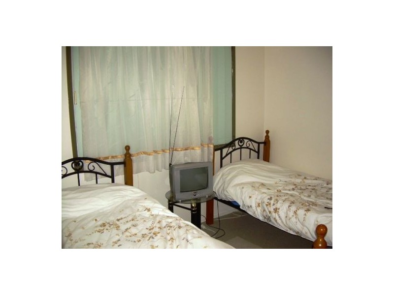 1/274 Main Street, Kawungan QLD 4655