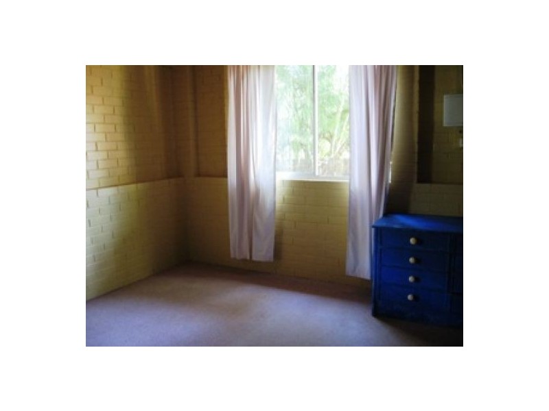 615 Esplanade, Urangan QLD 4655