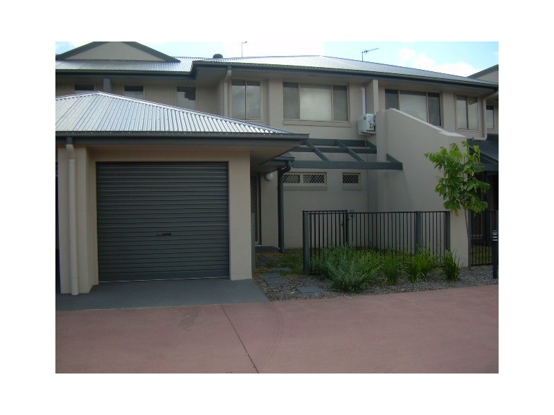 Eli Waters QLD 4655
