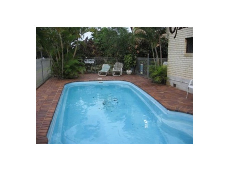 6/480 Esplanade, Torquay QLD 4655