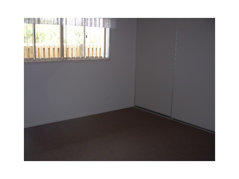 Point Vernon QLD 4655