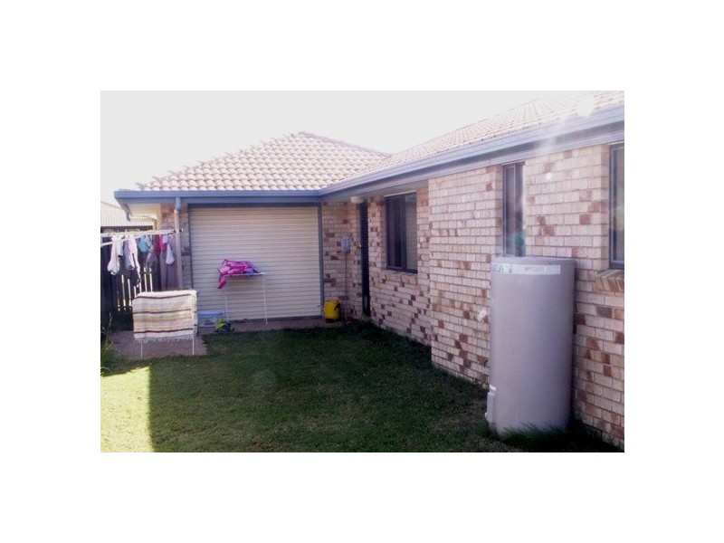 Eli Waters QLD 4655