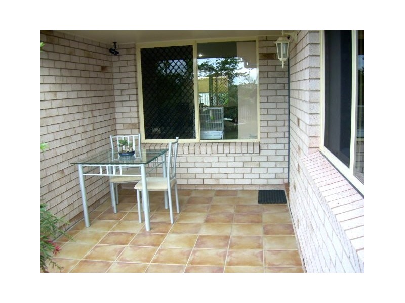 3 Benson Close, Urraween QLD 4655