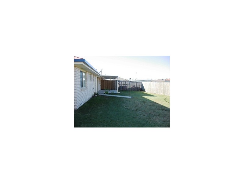 2/40 Wide Bay Drive, Hervey Bay QLD 4655