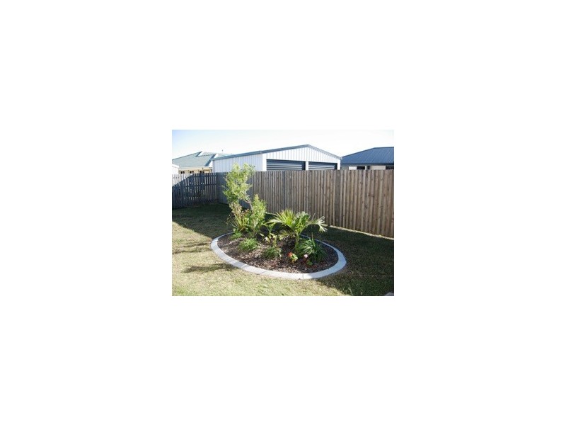 2/40 Wide Bay Drive, Hervey Bay QLD 4655